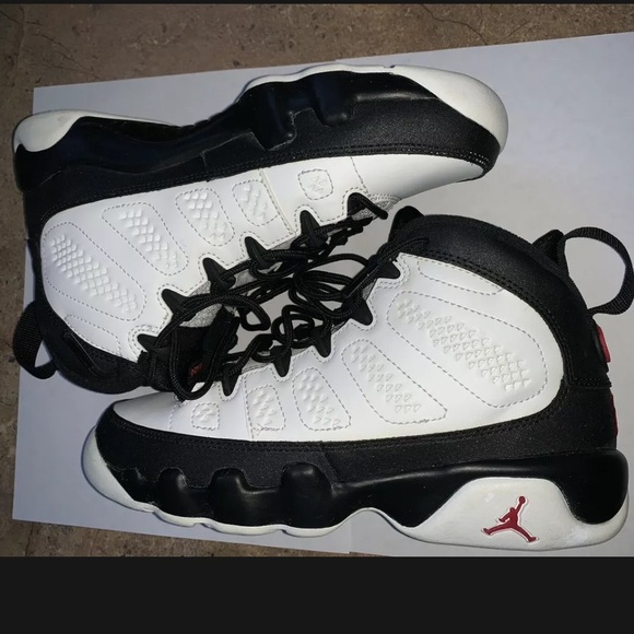 Jordan 9 retro OG Space Jam 2016 white red black size 5 grade school - Picture 2 of 11